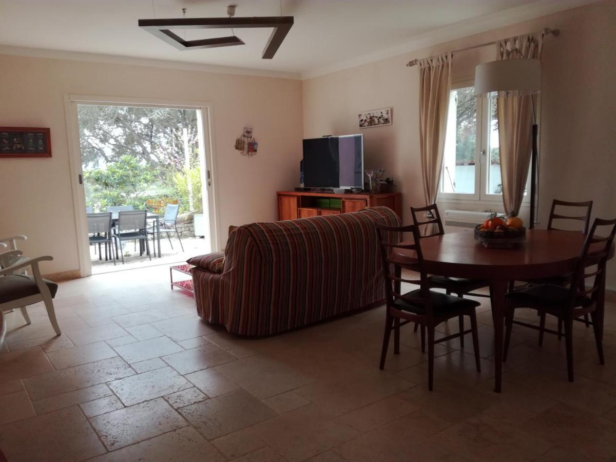 Bonifacio, Maison 90M² Sous Les Oliviers, Vue Sardaigne Бонифачо Екстериор снимка