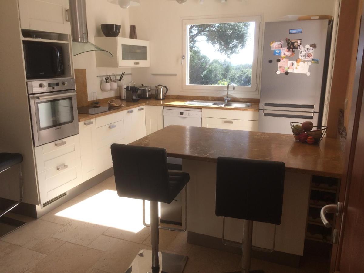 Bonifacio, Maison 90M² Sous Les Oliviers, Vue Sardaigne Бонифачо Екстериор снимка